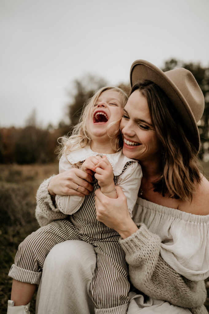 Anne Lauwers Annelauwers praktijk hypnose hypnotherapie reusel kempen bladel hapert eersel breda eindhoven veldhoven bergeijk den bosch therapie allergie angst fobie trauma online hechtingstherapie hechtingssessie zwangerschap bevalling